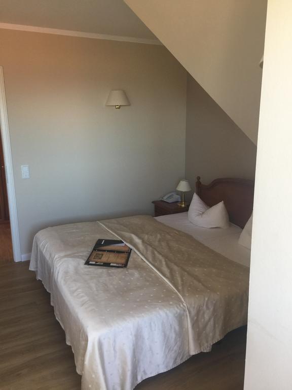 Strandhotel Deichgraf กราล-มือริทซ์ ภายนอก รูปภาพ